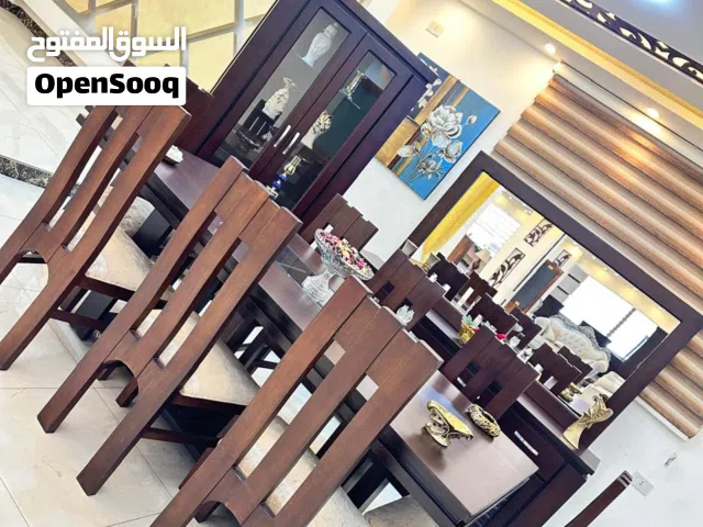 طاولة سفره وفضيه دينسوار
