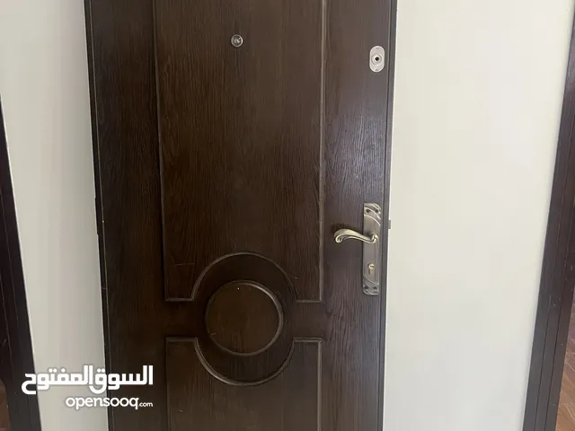 باب مدخل رئيسي خشب