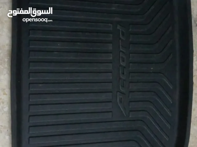 ارضيه صندوق هوندا أكورد 2017