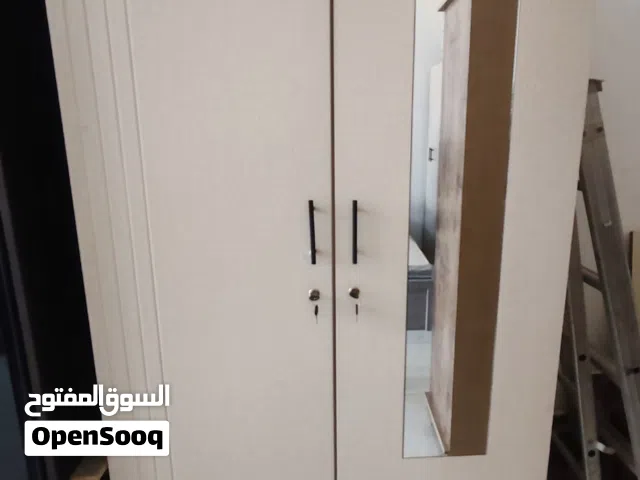للبيع خشب جديد دولاب MDF الرياض