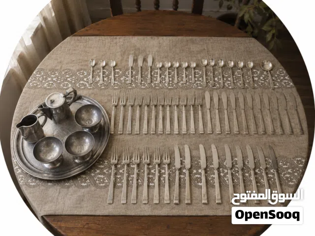 طقم ضيافة ومائدة إنجليزي أنتيك ملكي نادِر اسم الـصـانـع: شركة Mappin & Webb البريطانية العريق