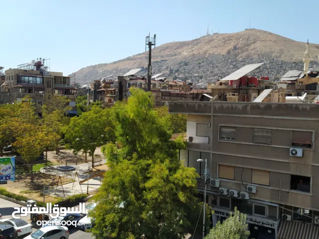 170 m2 5 Bedrooms Townhouse for Sale in Damascus Al-Mazraa