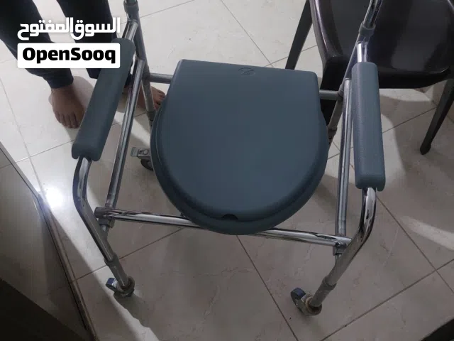 ووكر للمشي ووكر لدخول الحمام