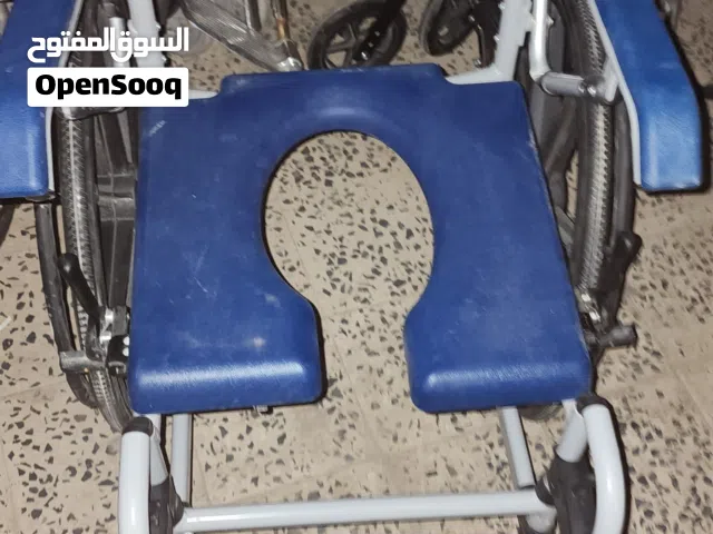 يوجد لدينا جميع مستلزمات المعاقين كراسي متحركه عكازات جميع الاحجام ولاشكال درجه اولى عرطات السعر