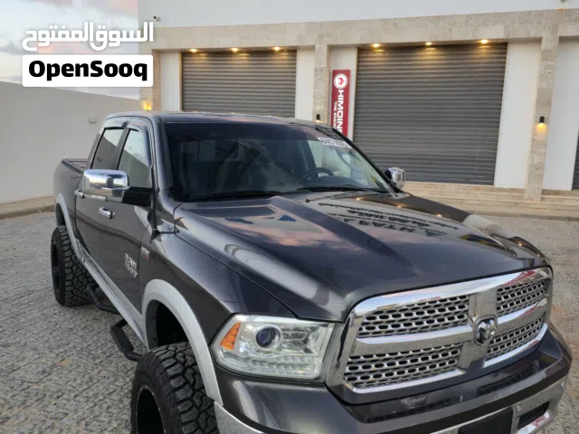 للبيع RAM 2014 LARAMIE