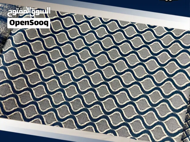 أقمشة اللينن الإنجليزي  ذات جودة عالية متوفره بعدة الوان مميزة مبطن الخاص لتنجيد الكنب
