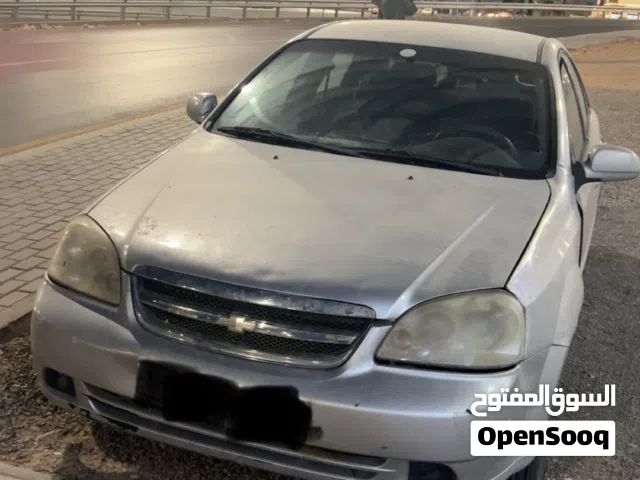 2013 شيفروليه اوبترا Standard