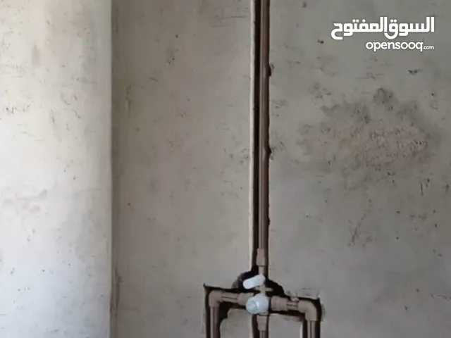سباك مصري كل من ياخص السباك الا سعر مناسب لي الا جميع. ... و و الحمد الله امير