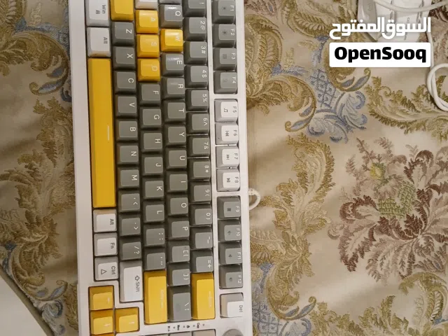 كيبورد مستعمل بي 6ونص
