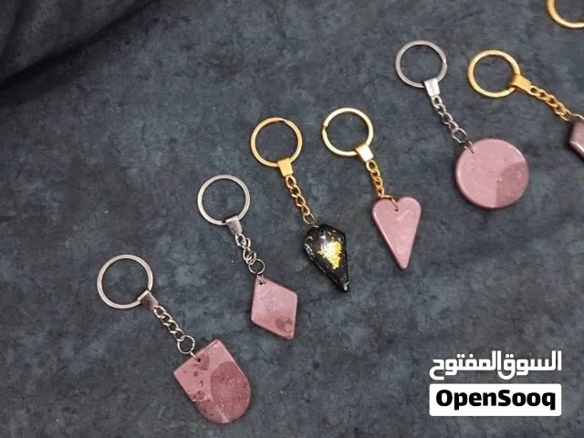 يسترش علي الوتساب.