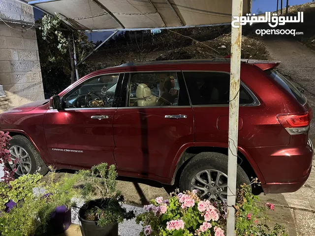 2014 جيب جراند شيروكى Laredo