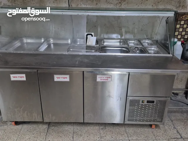 براد مطعم جديد