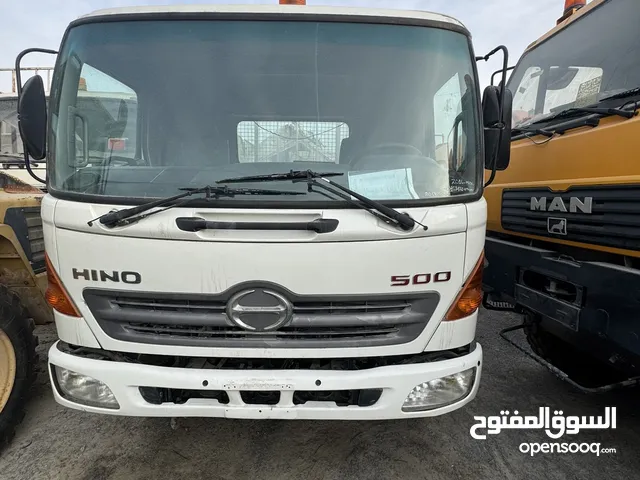 Hino500 2016