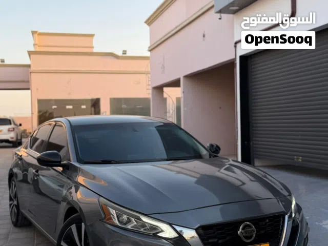 2019 Nissan Altima SR