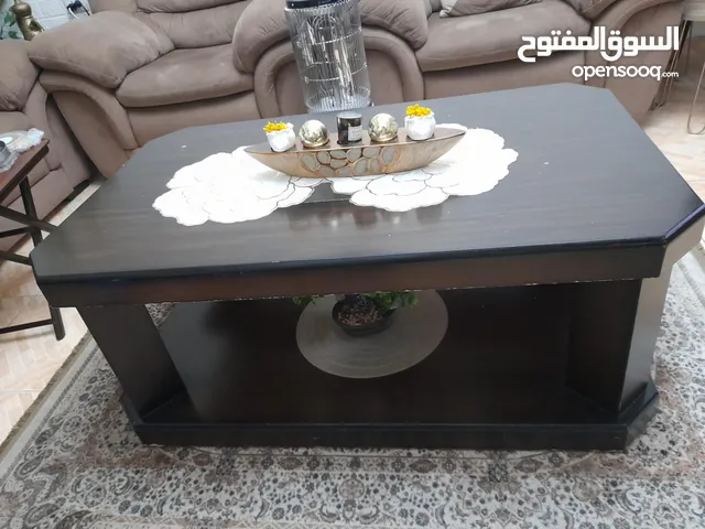 طاولة خشب مستعمل