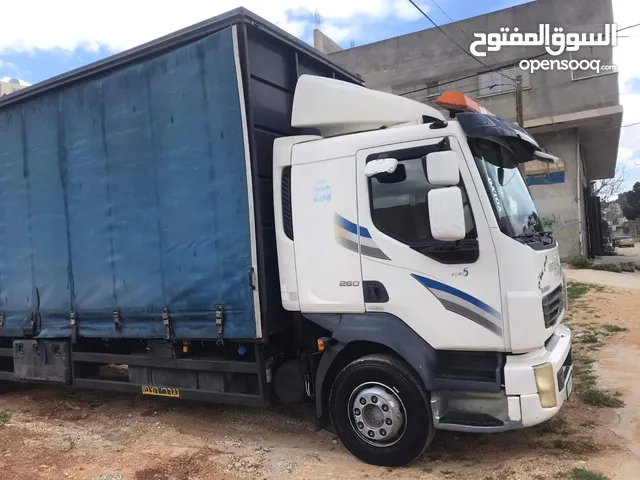 Box Volvo 2011 in Ramallah and Al-Bireh