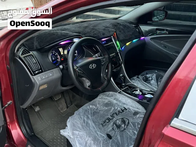 سوناتا 14وراد لون مميزز أقره الوصف