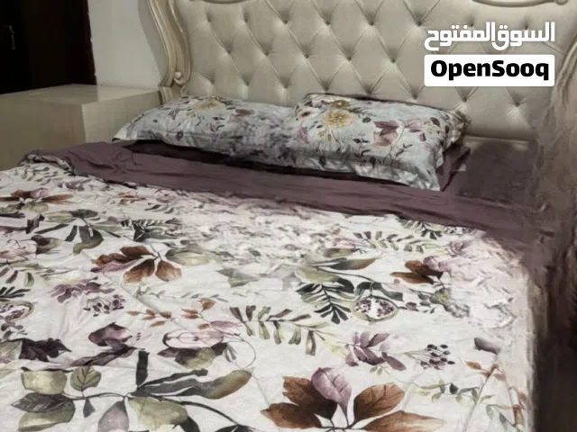 غرفه نوم كامله مستعمله استعمال خفيف