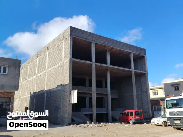 السلام عليكم يوجد لدينا مبنى هيكل للاستثمار. للايجار طبعاً لا للبيع