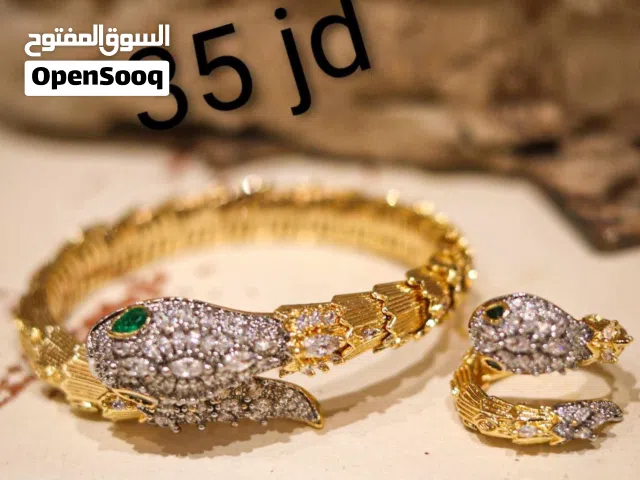 اكسسوارات مطليه بالذهب