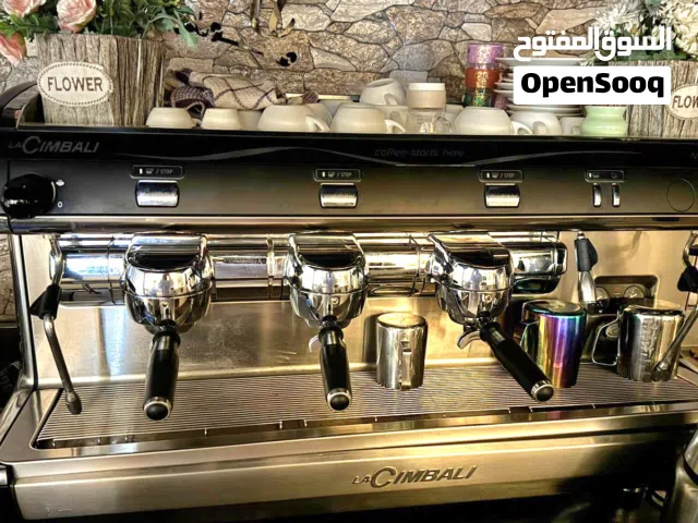 La Cimbali M39 – 3 Group Espresso Machine Used – Like New  Very Good Condition  Professional automa