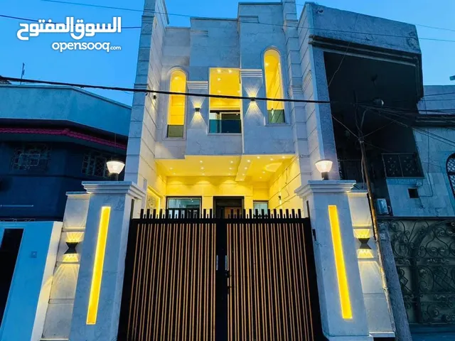225 m2 3 Bedrooms Townhouse for Sale in Baghdad Saidiya