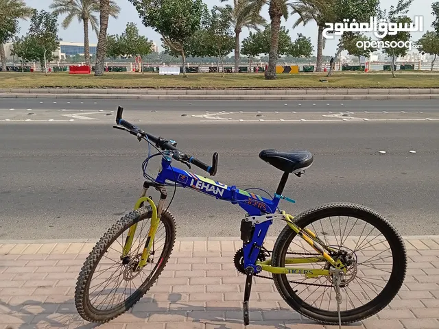 دراجة مقاس 26 شبه جديدة للبيع
