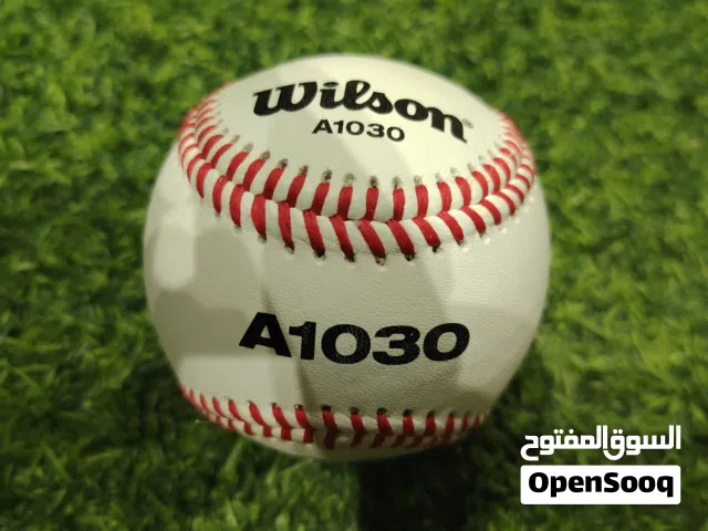 كره بيسبول wilson اصلي حرق اسعار  بنصف السعر عرض مابتعوض الحق اخر حبه بالسوق خذ معها هديه كره مستعمل