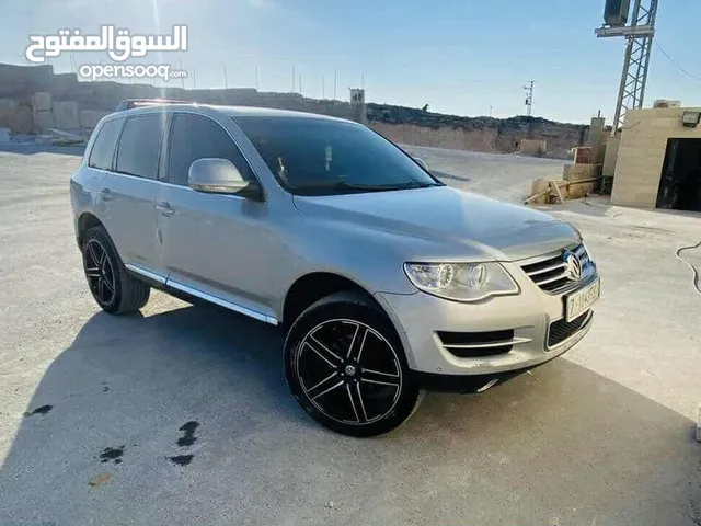 طوارق 2010 4×4 فتحة سقف ماتور 3000 ديزل