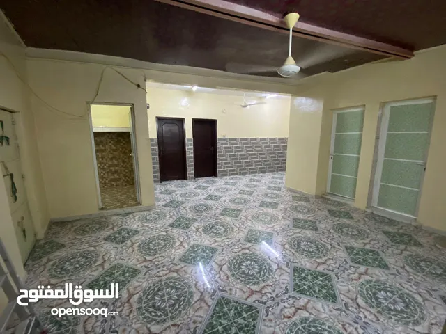 House for rent in Mutrah wishal near khimji ramdas and Oman House