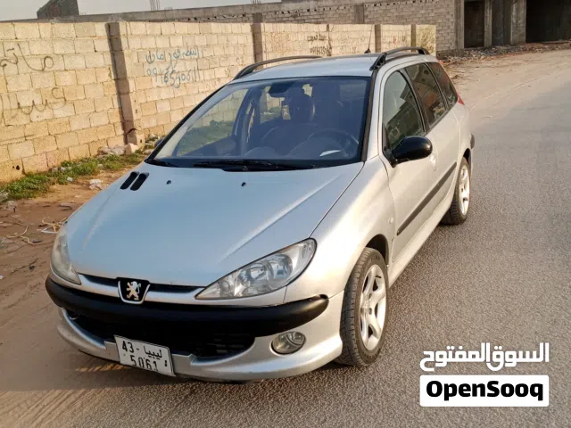 2003 بيجو 206 GTI