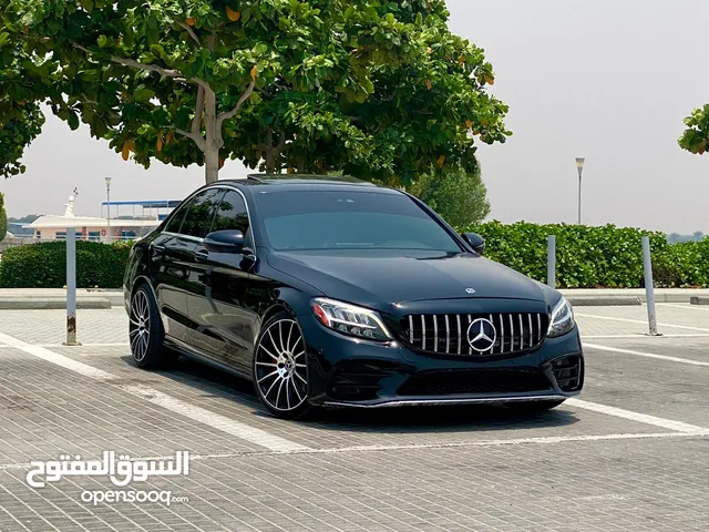 مرسيدس بنز C300 موديل 2020 4 سلندر 2.0L بدون حوادث