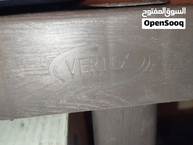 ارفف بحالة ممتازه نوع فيرتكس