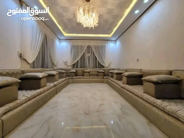 270 m2 4 Bedrooms Apartments for Rent in Sana'a Asbahi