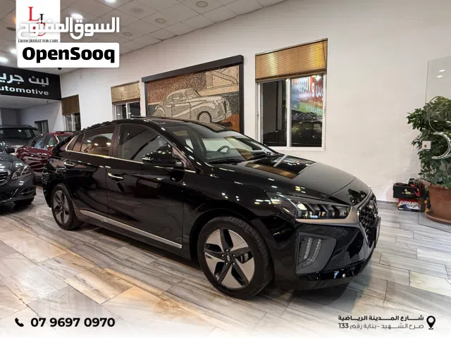 2022 Hyundai Ioniq Standard