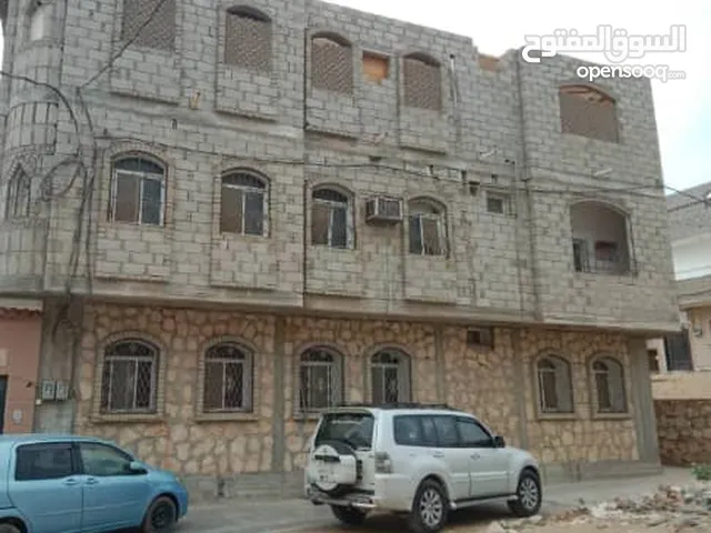 270 m2 More than 6 bedrooms Villa for Sale in Al Mukalla Other