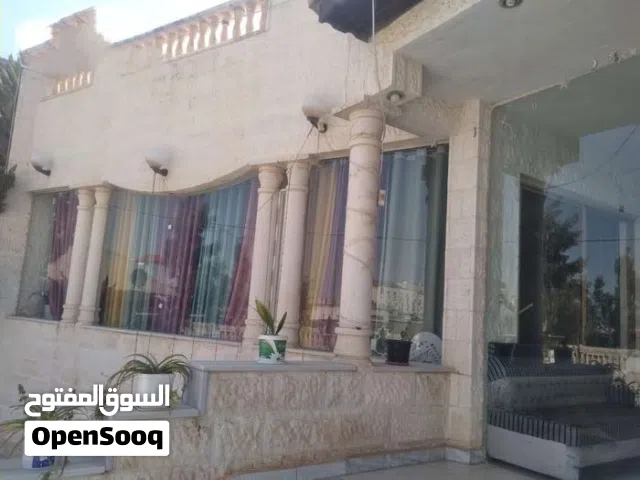 329 m2 More than 6 bedrooms Villa for Sale in Mafraq Al-Hay Al-Janoubi