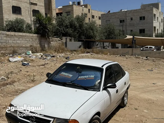 Used Opel Astra in Amman