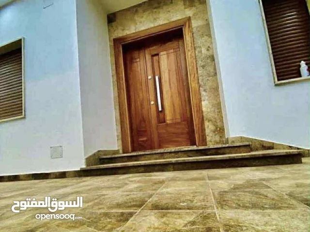 265 m2 More than 6 bedrooms Villa for Sale in Tripoli Tareeq Al-Mashtal