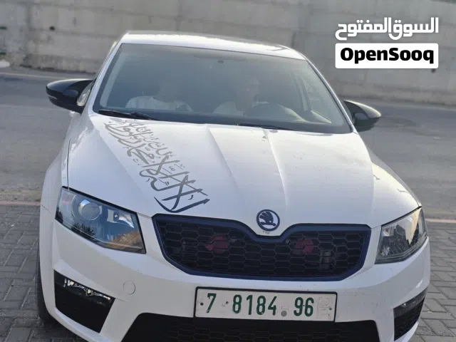 2014 سكودا اوكتافيا Standard