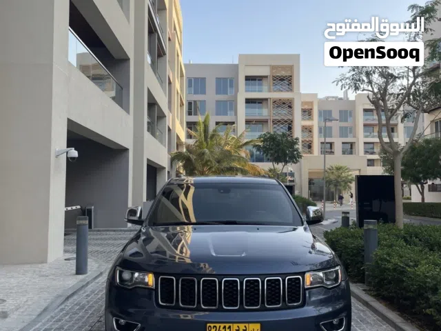 Used Jeep Grand Cherokee in Muscat