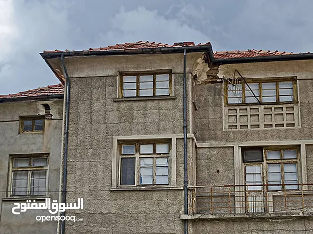 160m2 3 Bedrooms Apartments for Rent in Zarqa Al ghweariyyeh