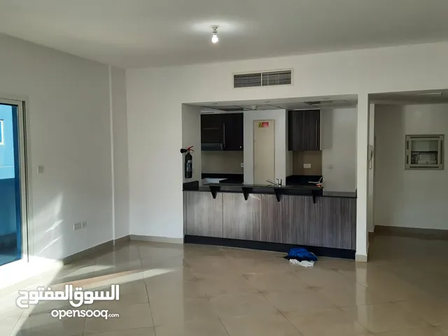 138 m2 3 Bedrooms Apartments for Sale in Abu Dhabi Al Reef