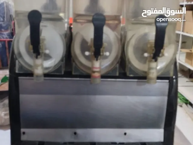 ماكينة عصير ،ثلاجة ،مقلى و جريل
