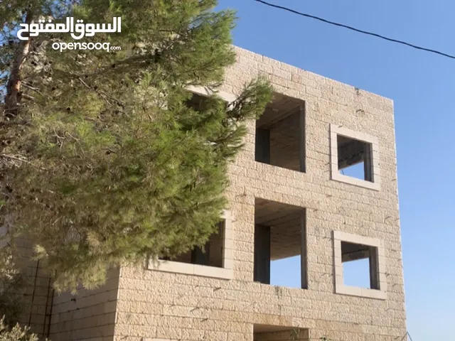 بيت مستقل مع ارض مساحة دونم و32 متر التواصل مع المالك مباشرة