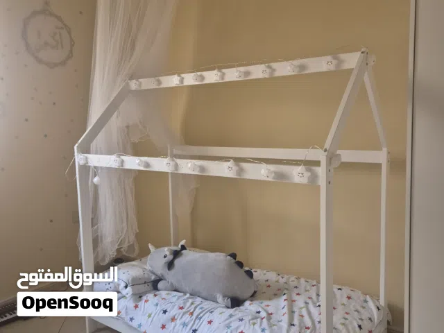 سرير اطفال شكل بيت جديد عدد 2