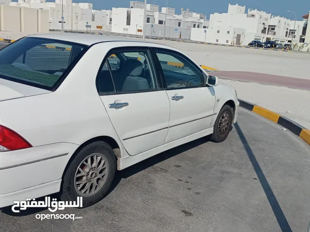 للبيع سياره لنسر 2002 حاله ممتازة