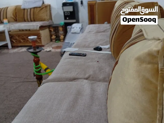 تخم قنفات10مقاعد كويتي كلش نضيف وبعده جديد ويا مسرح