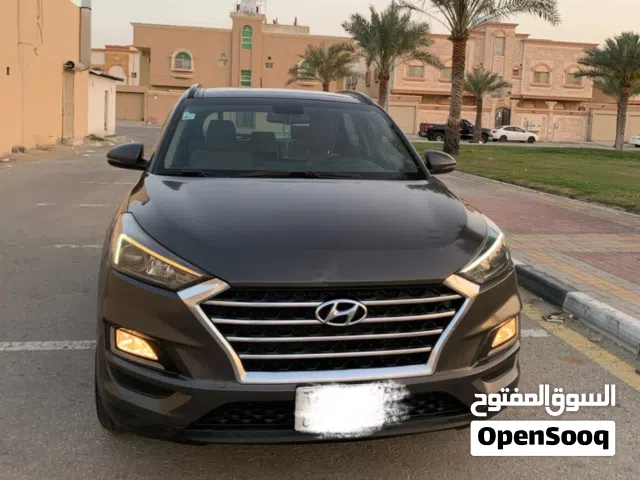 النوع : هيونداي - توسان  الفئه : بنزين   الموديل: 2019  العداد : 189 الف  الماكينه 1600 موتر يبغى له