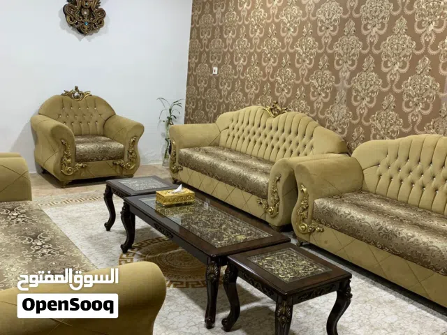 250 m2 5 Bedrooms Townhouse for Sale in Basra Qibla